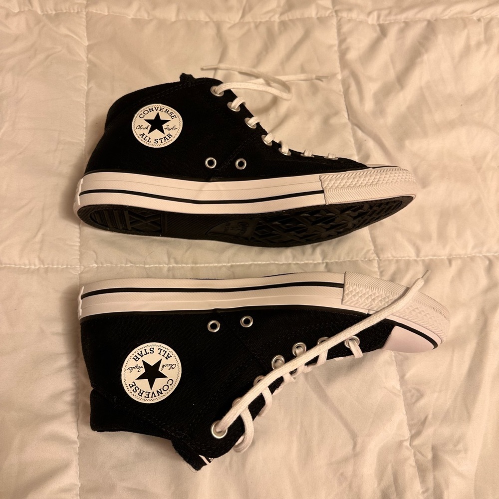 Women’s Black Converse Mid Tops
